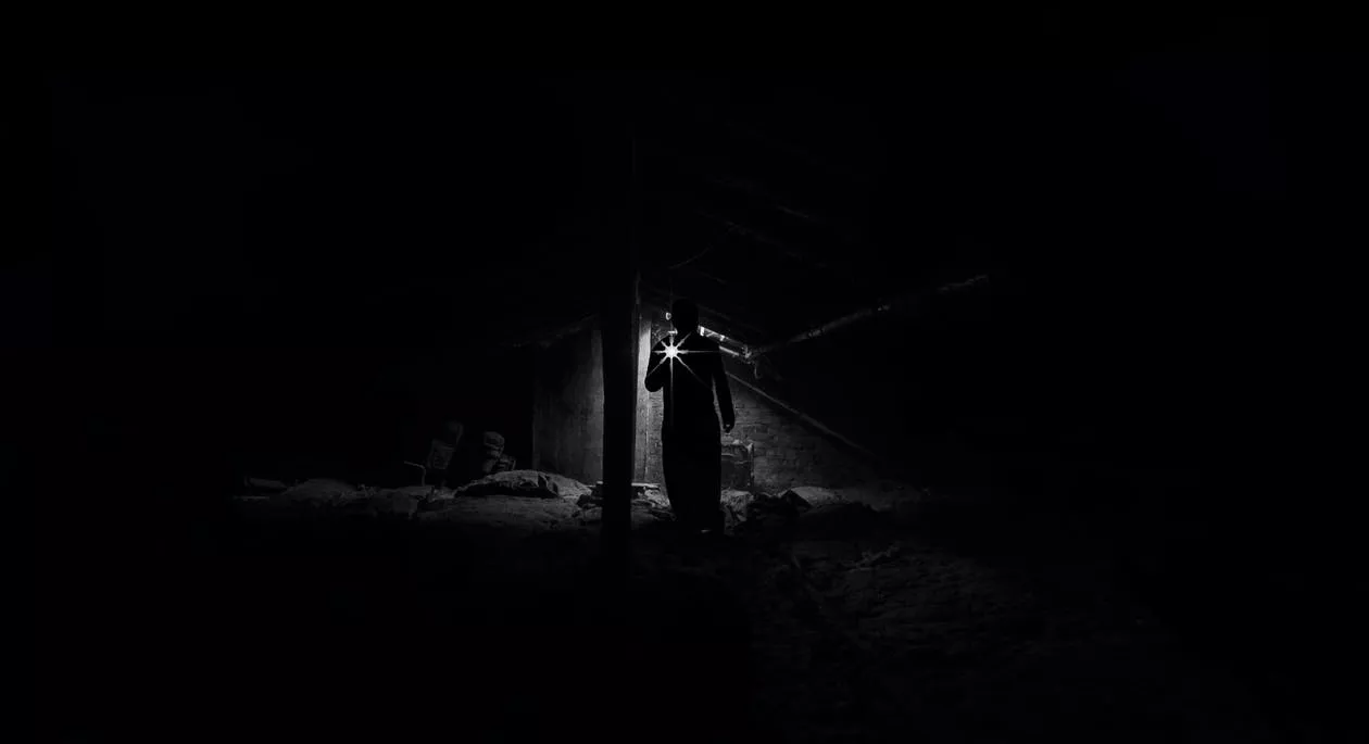 Five Essential Gadgets for Ghost-Hunting